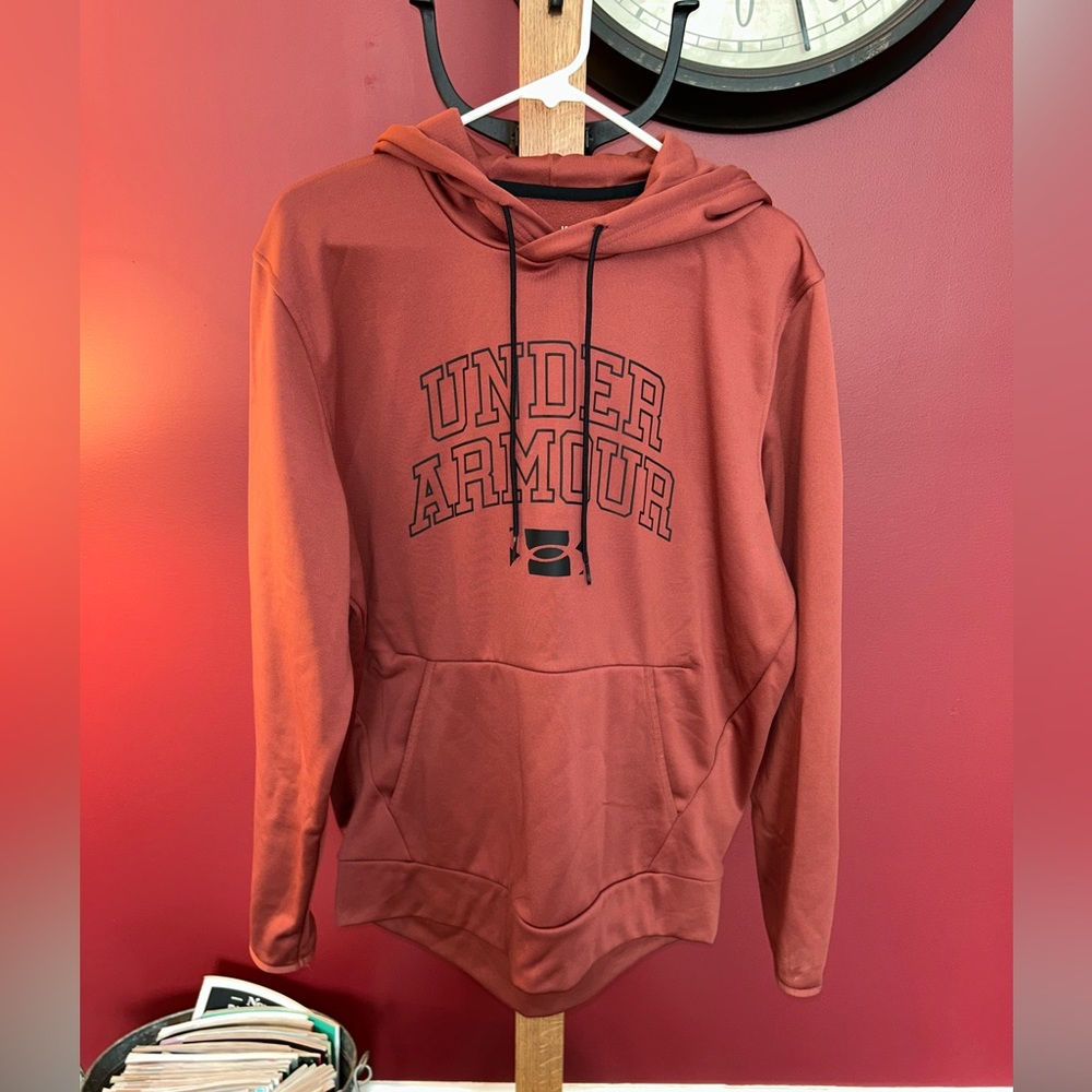 Under Armour Large Hoodie